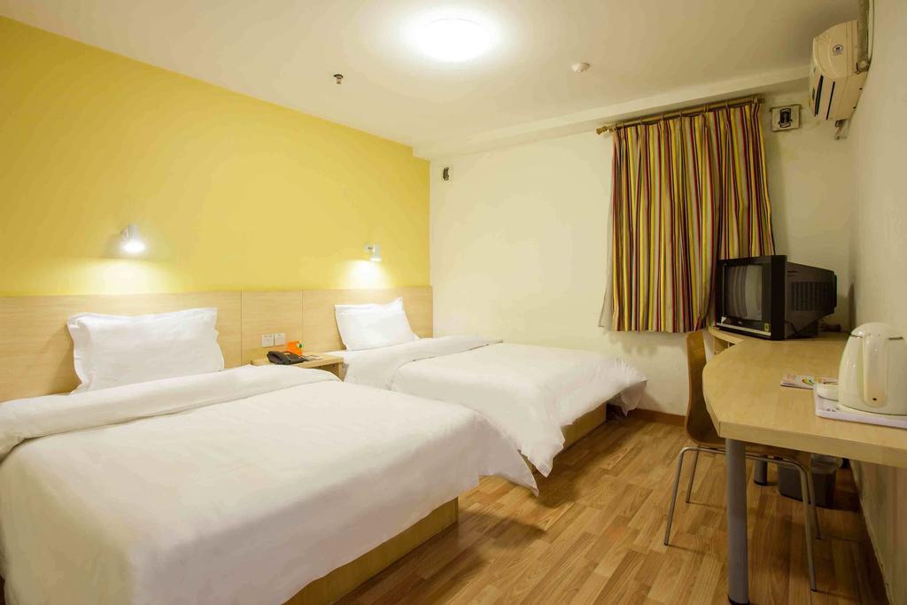 7Days Inn Chengdu Yulin Province Stadium Номер фото