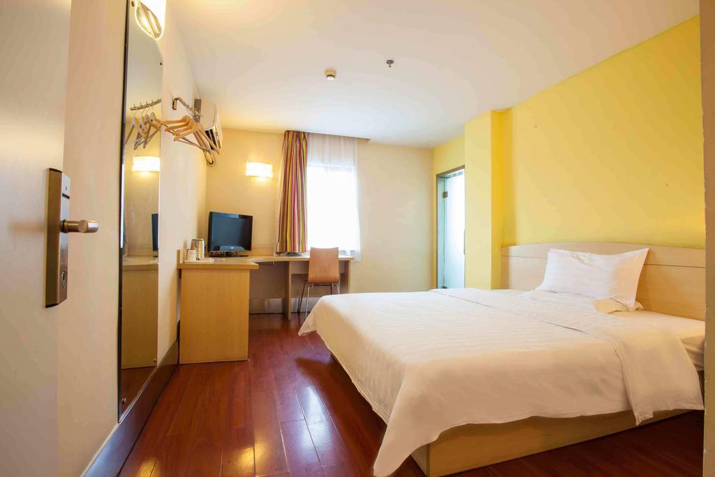 7Days Inn Chengdu Yulin Province Stadium Экстерьер фото